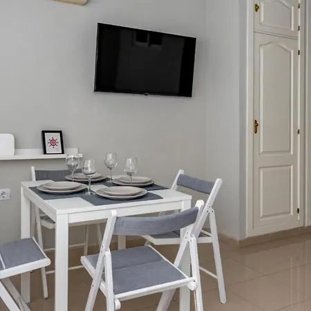 Coastal Charm Cozy In * Benalmádena